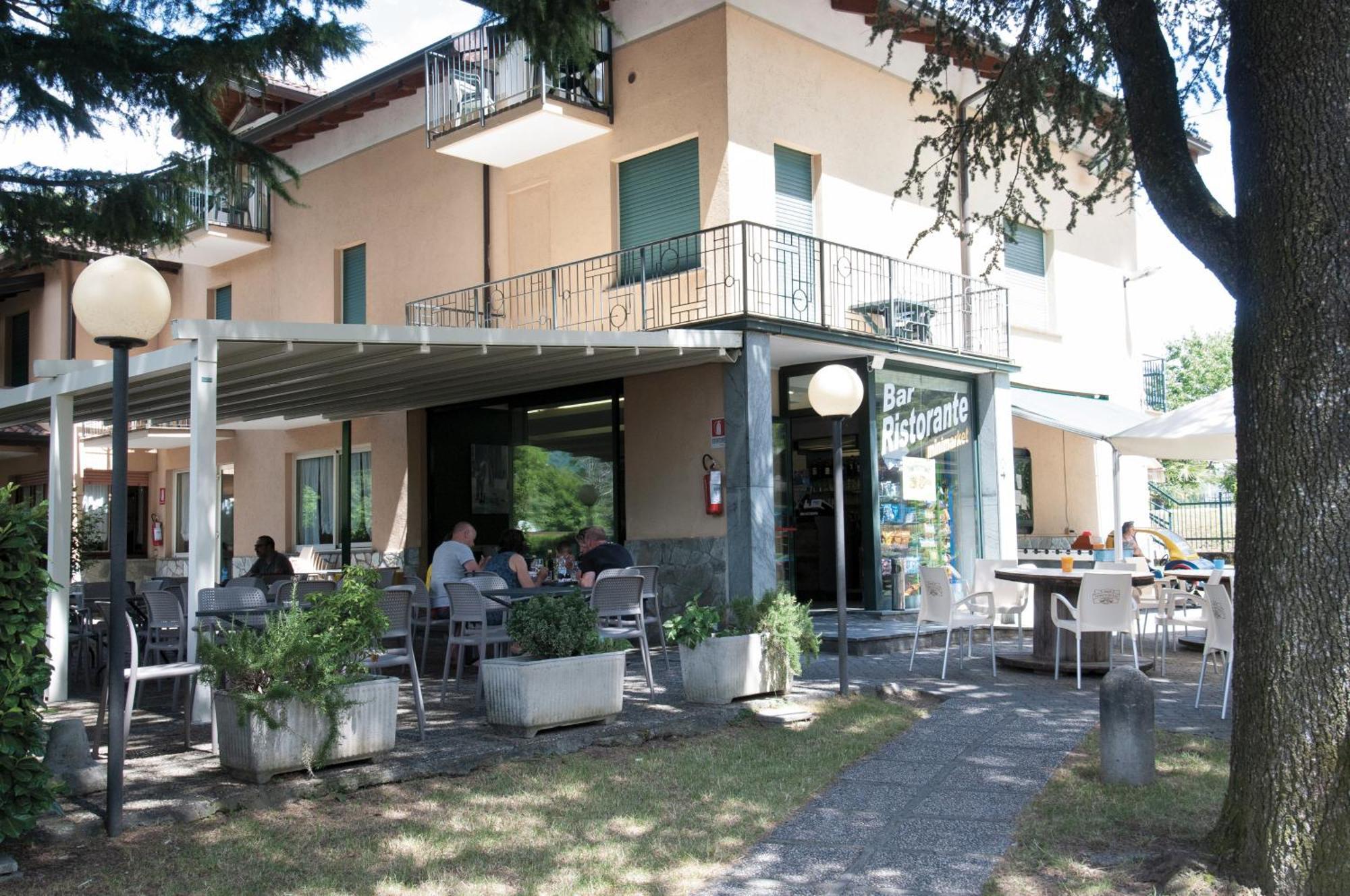 Green Village Accommodations Colico Exterior photo